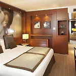 فندق جيه دبليو ماريوت 5*