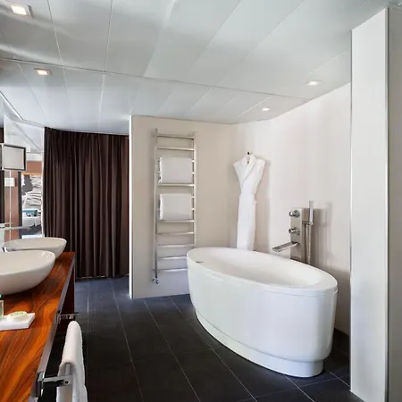Jw Marriott Hotel 5*