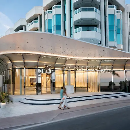 Jw Marriott Канны