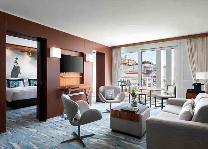 Jw Marriott Hotell 5*