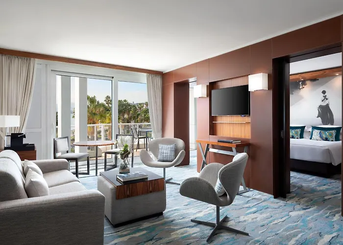 فندق جيه دبليو ماريوت 5*